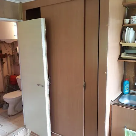 Guest house Студия Со Всеми Удобствами. *
